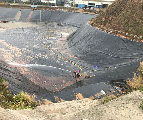 沈河废水池清理